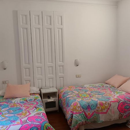 Hostal Casa Chueca Мадрид Экстерьер фото