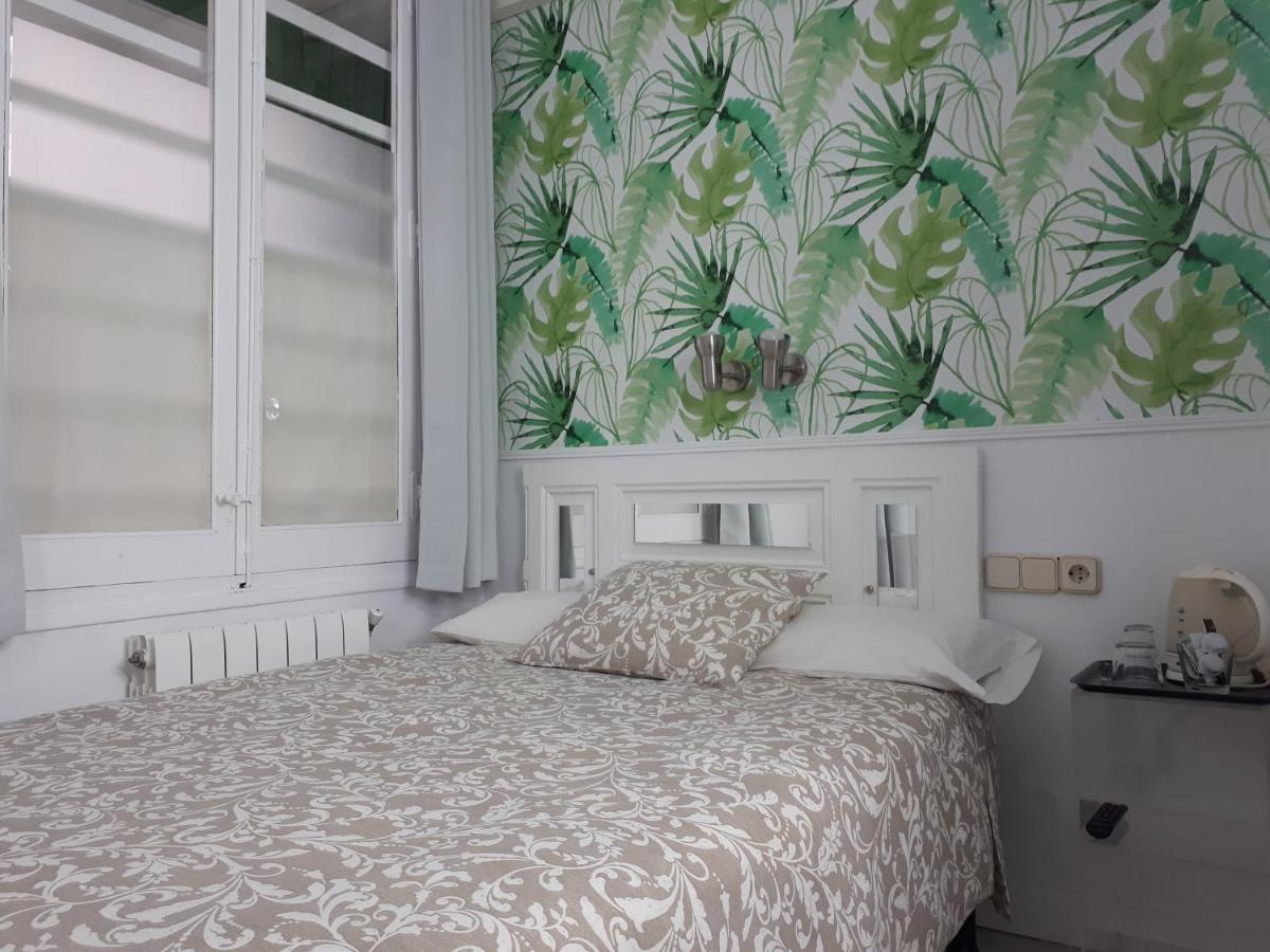 Hostal Casa Chueca Мадрид Экстерьер фото