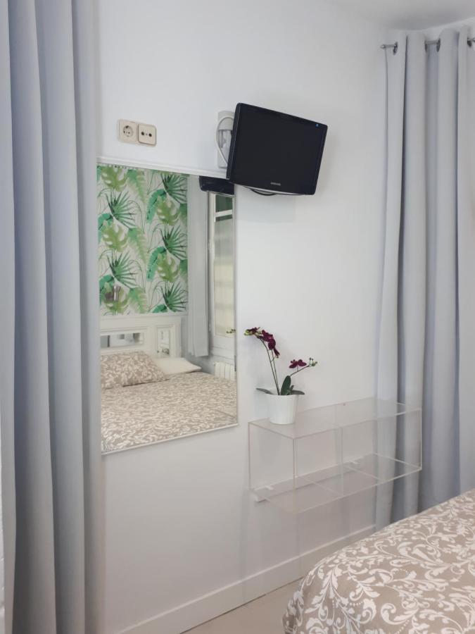 Hostal Casa Chueca Мадрид Экстерьер фото