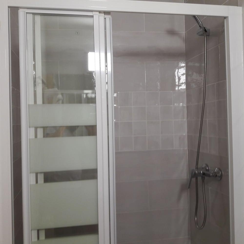 Hostal Casa Chueca Мадрид Экстерьер фото