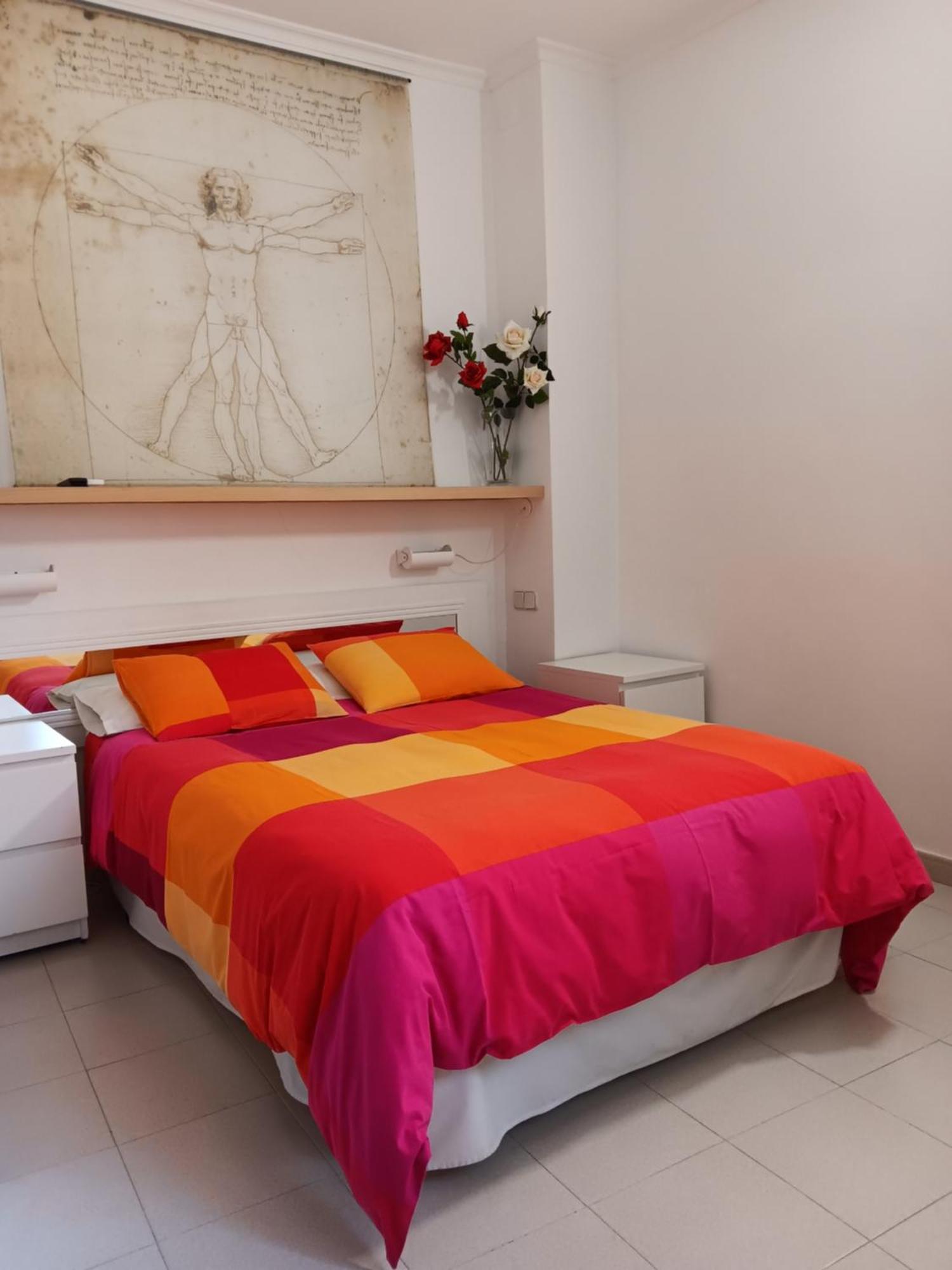 Hostal Casa Chueca Мадрид Экстерьер фото